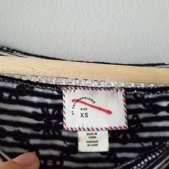 Anthropologie Postmark Black White Printed Tee Short Sleeve Floral XS - Picture 4 of 6